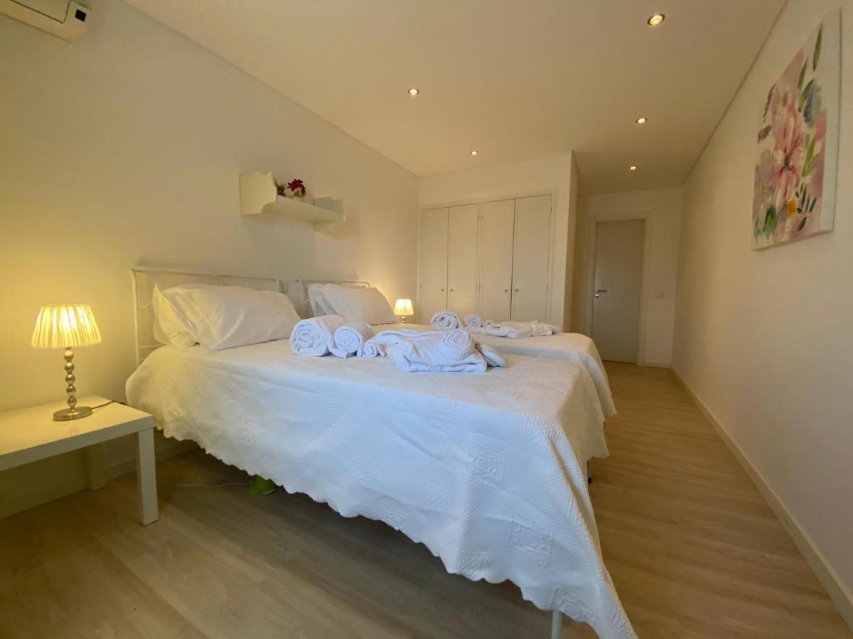 Os Reais - Apt In Front Of The Beach In Centeanes Carvoeiro  Zewnętrze zdjęcie